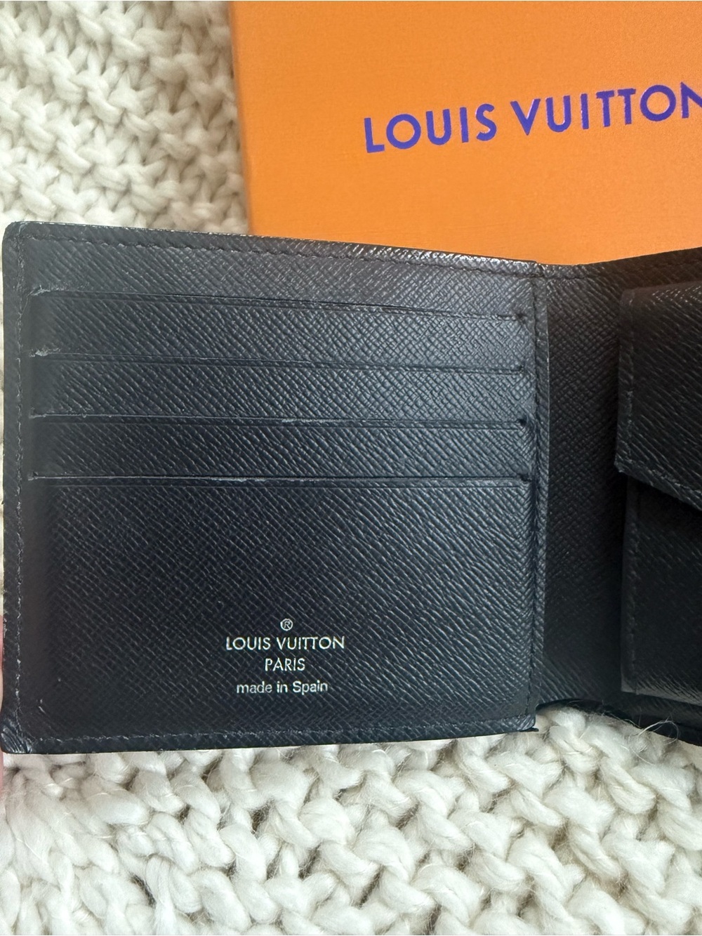 Louis Vuitton Black Epi Leather Black  Bi-Fold Wallet with Box - Picture 3 of 6